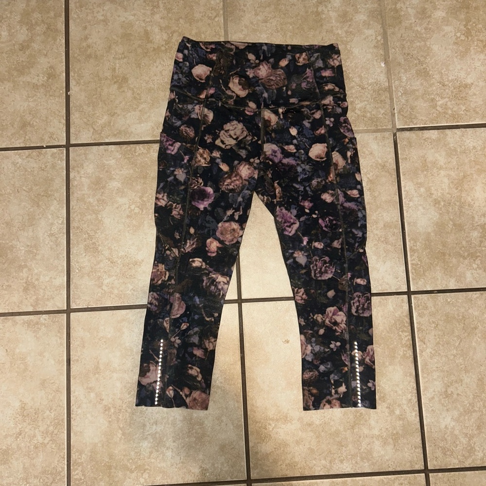 Lululemon Fast & Free Crop II Nulux 19" Peony Multi size 6